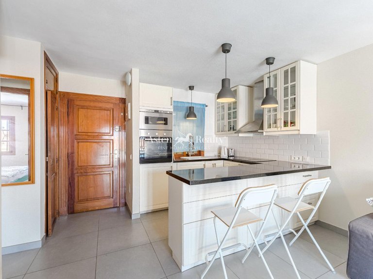Apartment for Sale in San Eugenio Alto, Tenerife 8