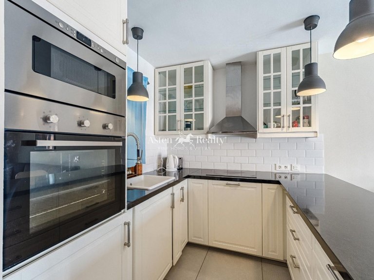 Apartment for Sale in San Eugenio Alto, Tenerife 9