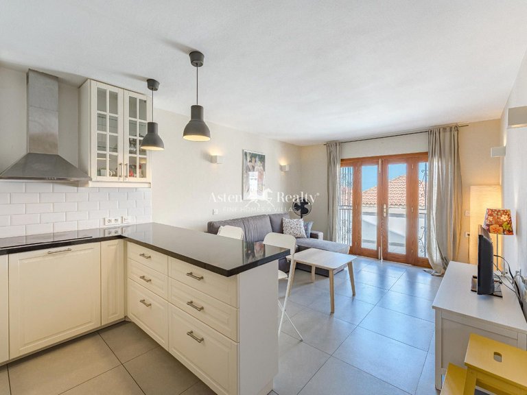Apartment for Sale in San Eugenio Alto, Tenerife 10