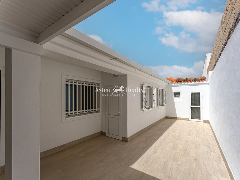 Villa for Sale in Adeje, Tenerife 5