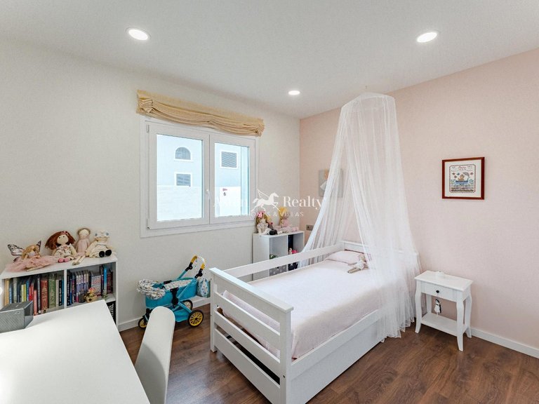 Villa for Sale in Adeje, Tenerife 15