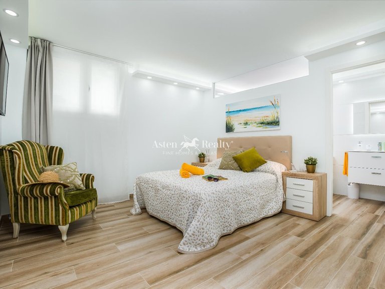 Villa for Sale in Torviscas Alto, Tenerife 16