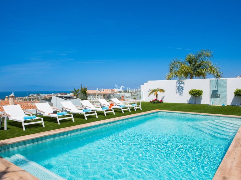 Villa for Sale in Torviscas Alto, Tenerife 40