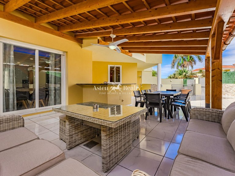 Town House for Sale in Torviscas Alto, Tenerife 1