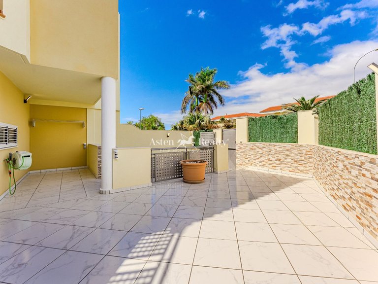 Town House for Sale in Torviscas Alto, Tenerife 3