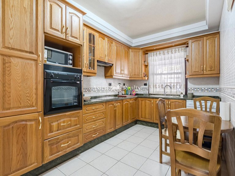 Town House for Sale in Adeje, Tenerife 7