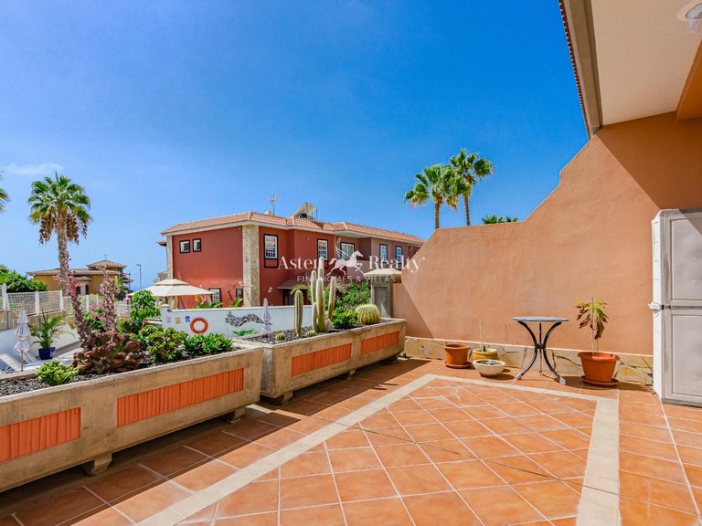 Town House for Sale in Adeje, Tenerife 1