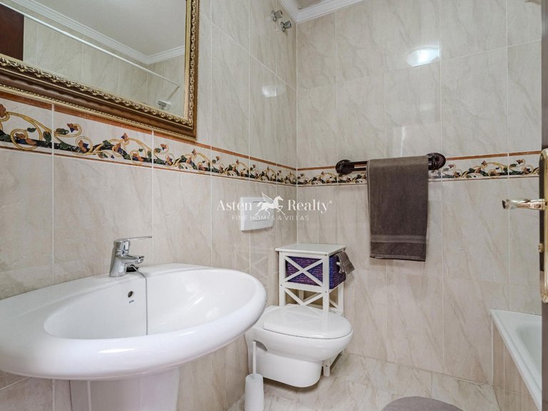 Town House for Sale in Adeje, Tenerife 19