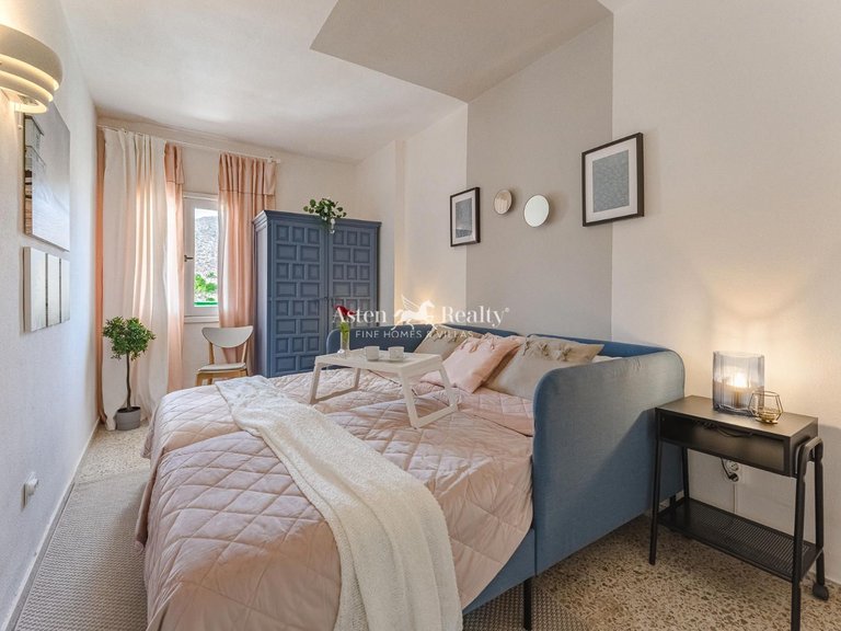 Apartment for Sale in Los Cristianos, Tenerife 11