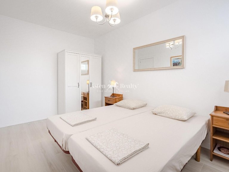 Apartment for Sale in Torviscas Bajo, Tenerife 5