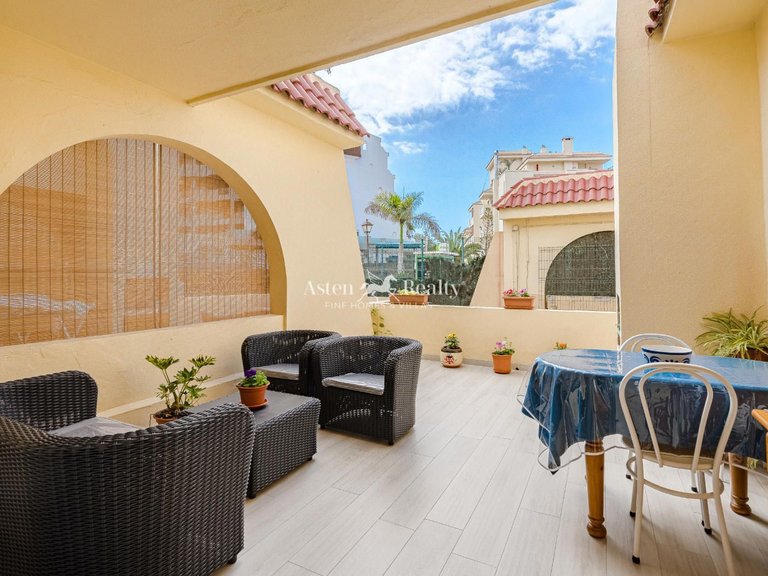 Apartment for Sale in Torviscas Bajo, Tenerife 1