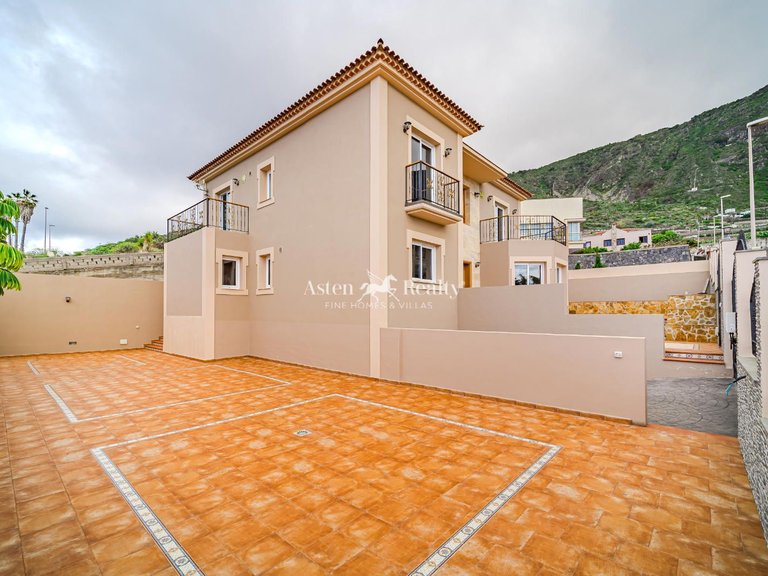 Villa for Sale in Garachico, Tenerife 6