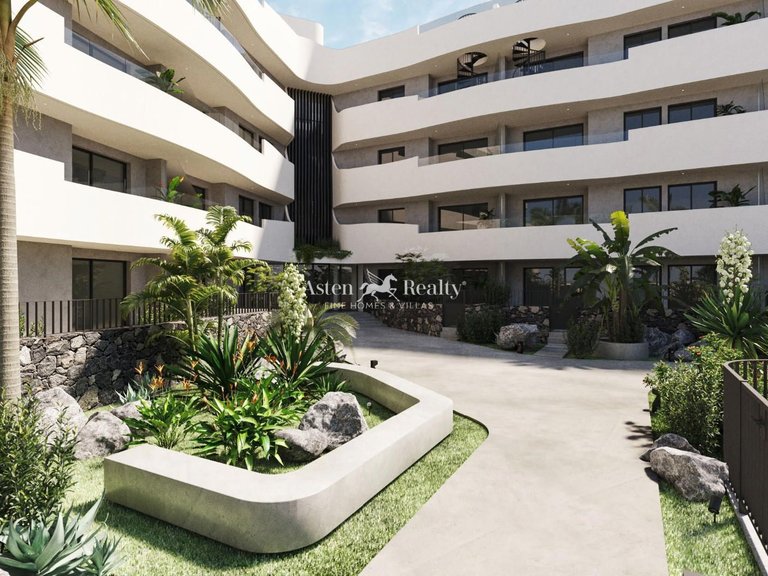 Penthouse for Sale in El Medano, Tenerife 12