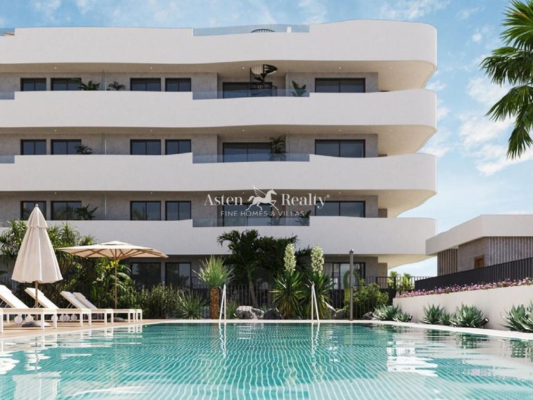 Penthouse for Sale in El Medano, Tenerife 10