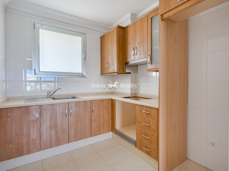 Apartment for Sale in Palm-mar, Tenerife 12