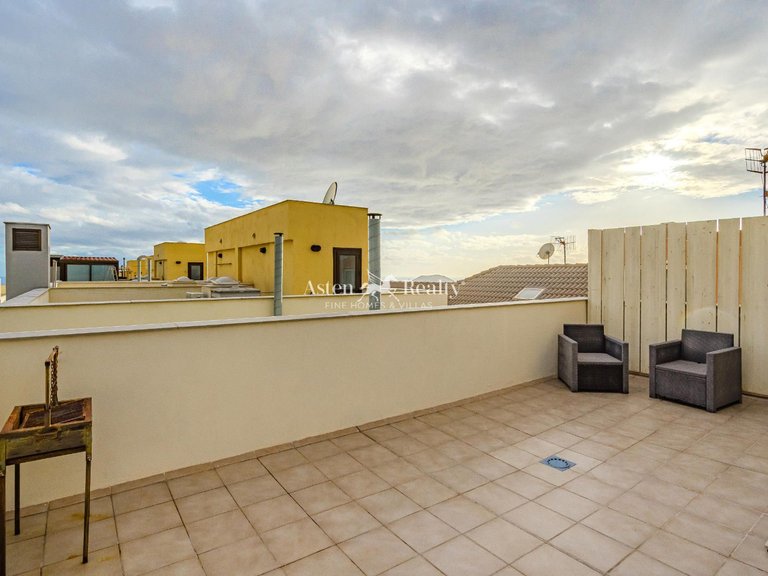 Town House for Sale in Parque La Reina, Tenerife 14