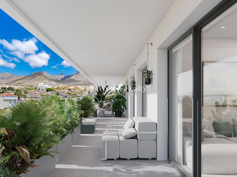 Penthouse for Sale in Torviscas Alto, Tenerife 10