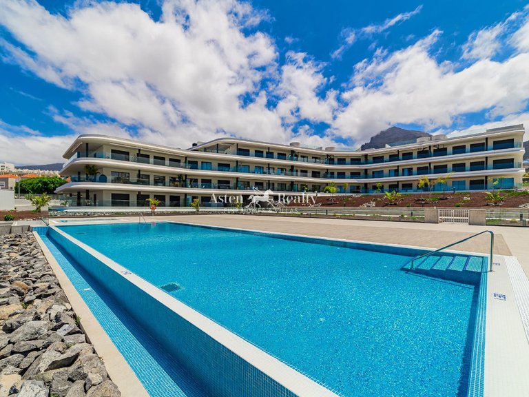 Penthouse for Sale in Torviscas Alto, Tenerife 1