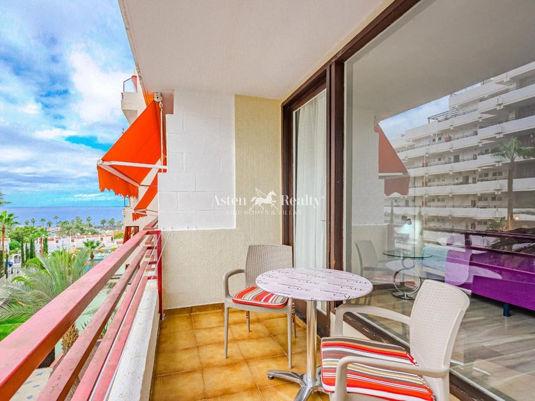 Apartment for Sale in Playa De Las Américas, Tenerife 1