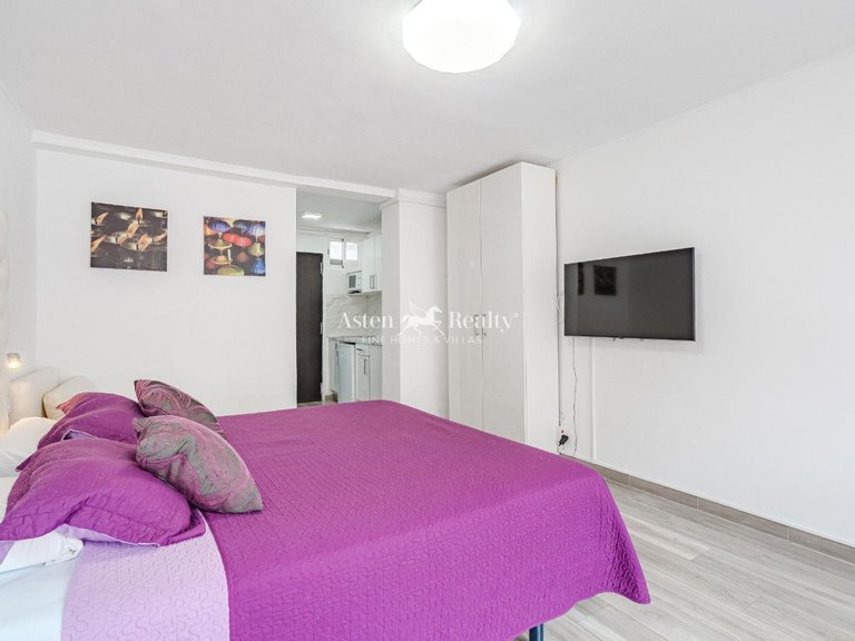 Apartment for Sale in Playa De Las Américas, Tenerife 7