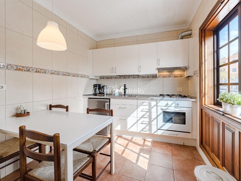 Villa for Sale in Playa San Juan, Tenerife 9