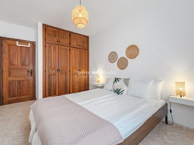 Villa for Sale in Playa San Juan, Tenerife 13