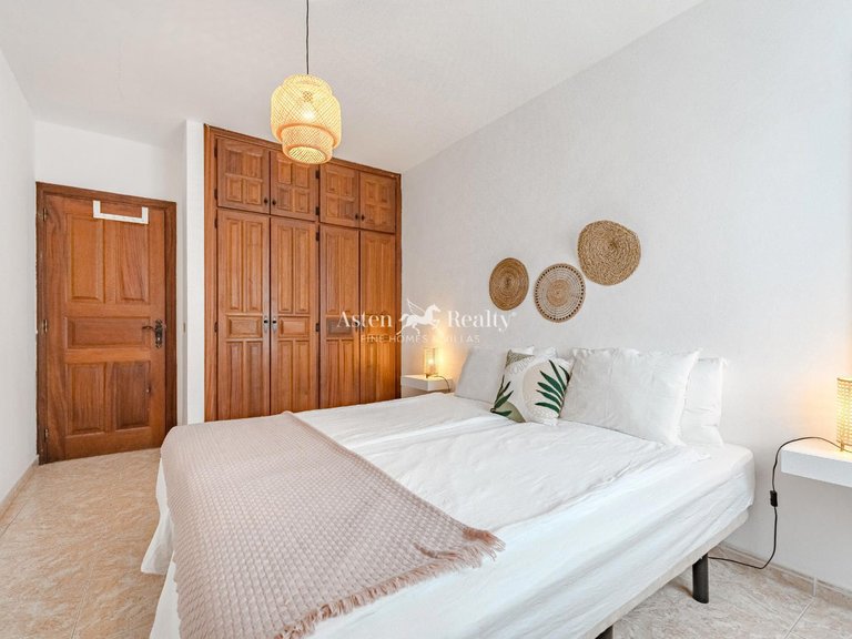 Villa for Sale in Playa San Juan, Tenerife 15