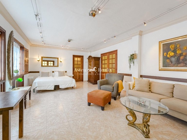 Villa for Sale in Playa San Juan, Tenerife 21