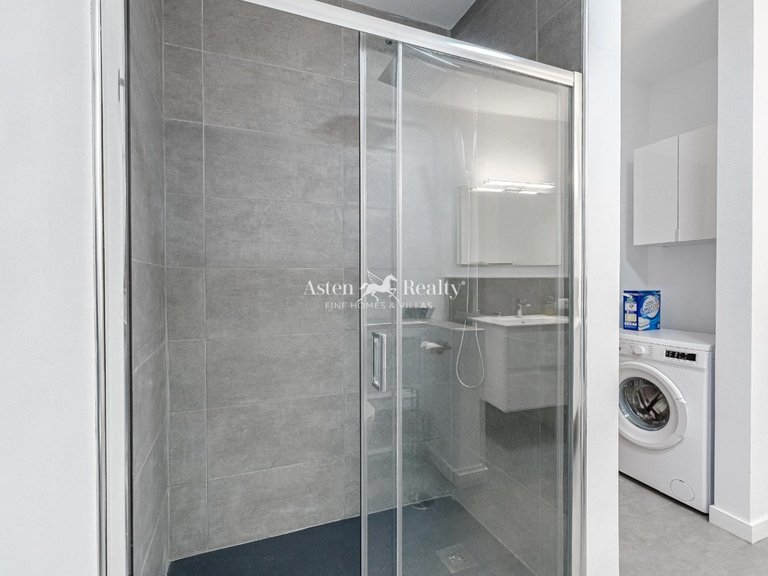 Villa for Sale in Playa San Juan, Tenerife 25