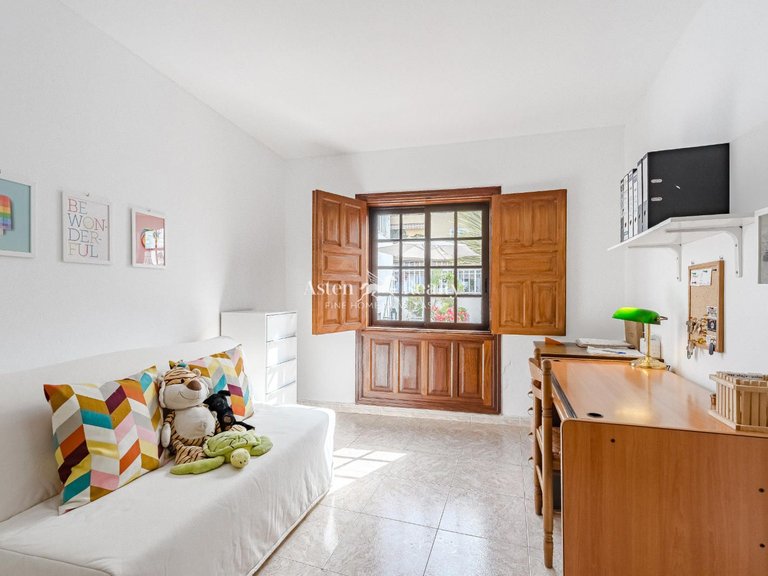 Villa for Sale in Playa San Juan, Tenerife 26