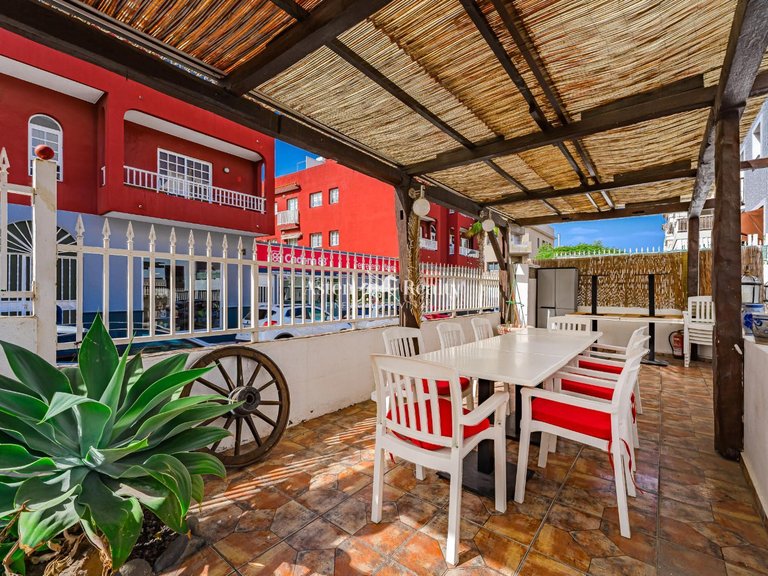 Villa for Sale in Playa San Juan, Tenerife 30