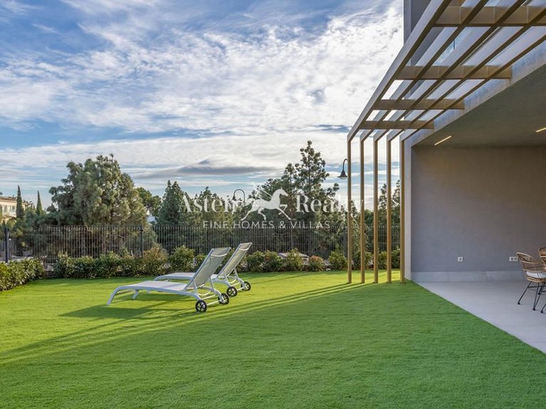 Town House for Sale in Las Lagunas De Mijas, Tenerife 7