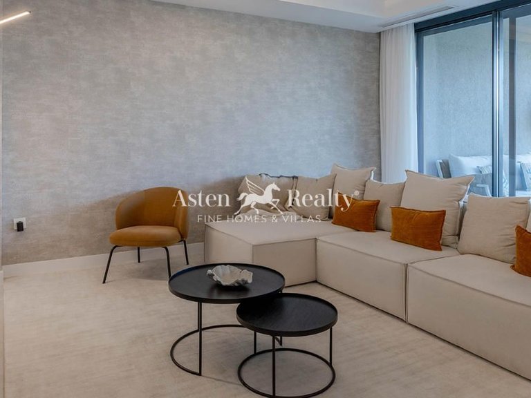 Town House for Sale in Las Lagunas De Mijas, Tenerife 9