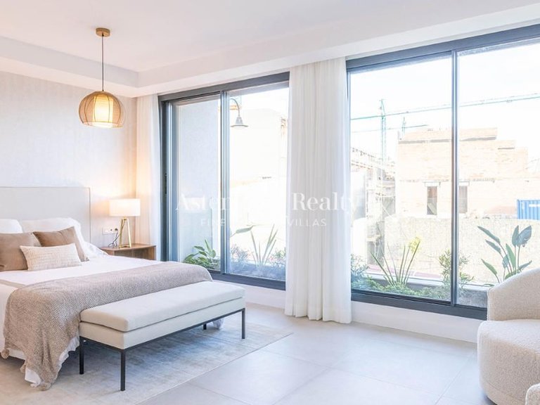 Town House for Sale in Las Lagunas De Mijas, Tenerife 11