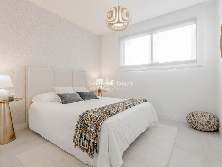 Town House for Sale in Las Lagunas De Mijas, Tenerife 21