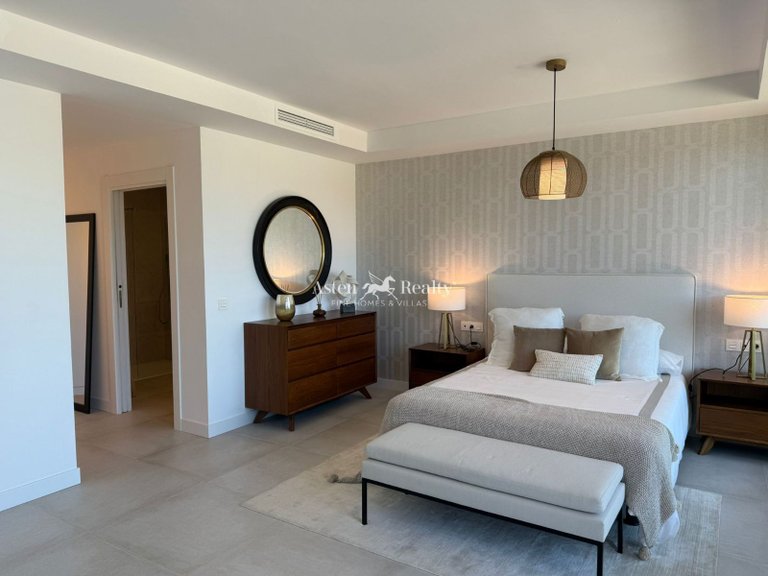 Town House for Sale in Las Lagunas De Mijas, Tenerife 12