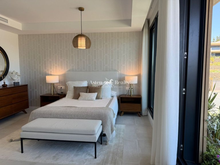 Town House for Sale in Las Lagunas De Mijas, Tenerife 13