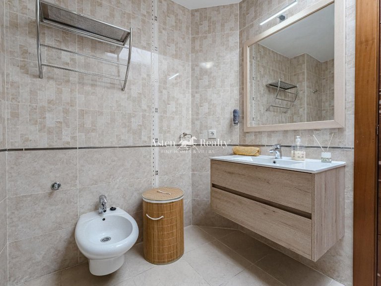 Villa for Sale in Playa De Los Cristianos, Tenerife 33