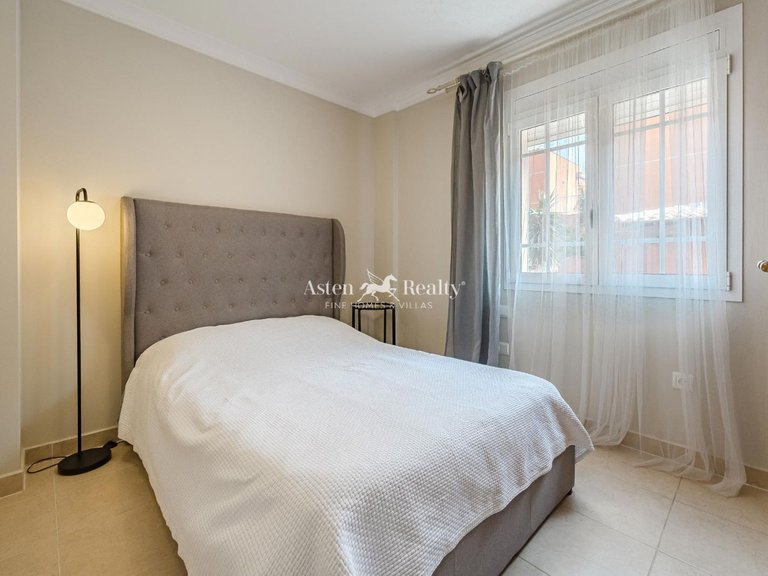 Villa for Sale in Playa De Los Cristianos, Tenerife 26