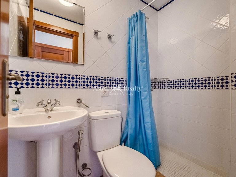 Villa for Sale in Playa De Las Américas, Tenerife 31