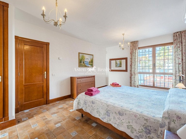 Villa for Sale in Playa De Las Américas, Tenerife 23