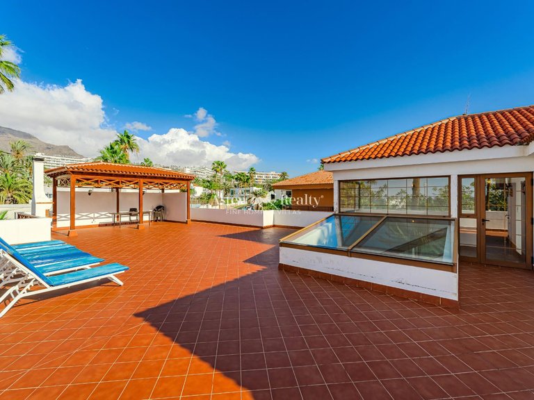 Villa for Sale in Playa De Las Américas, Tenerife 36