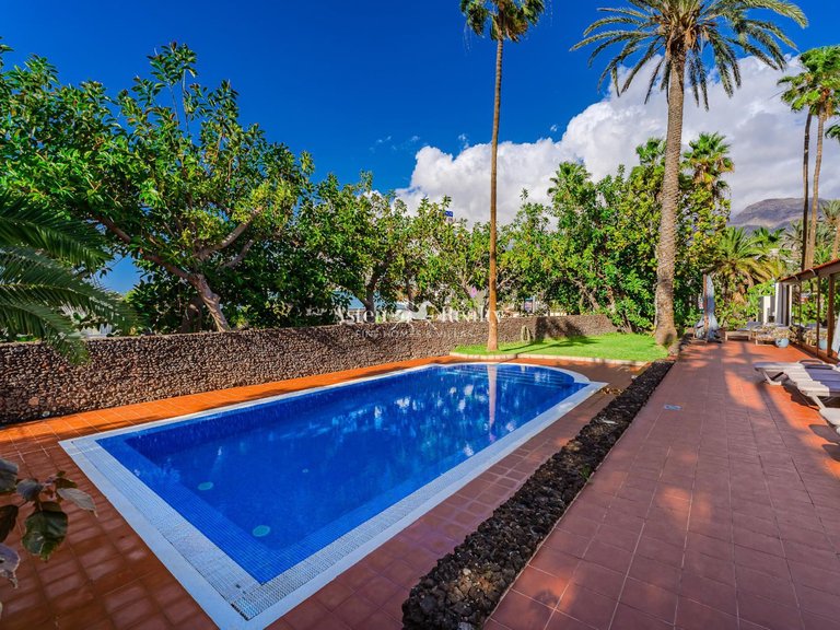 Villa for Sale in Playa De Las Américas, Tenerife 39