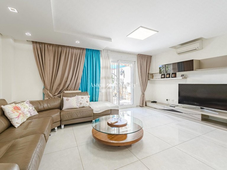 Town House for Sale in Torviscas Alto, Tenerife 5