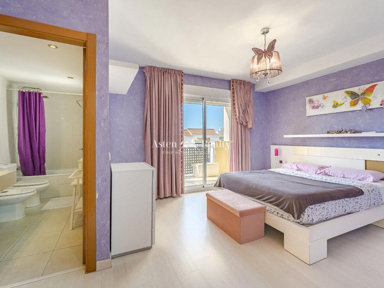 Town House for Sale in Torviscas Alto, Tenerife 16