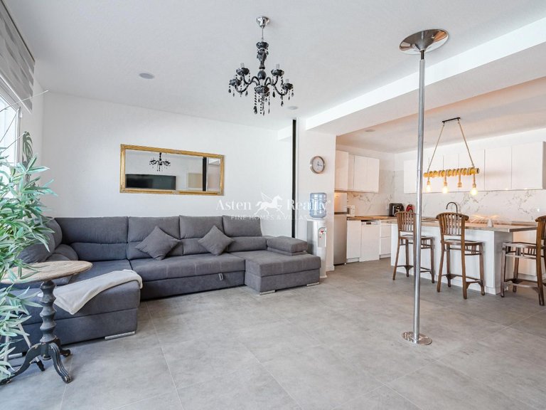 Villa for Sale in Torviscas Alto, Tenerife 7