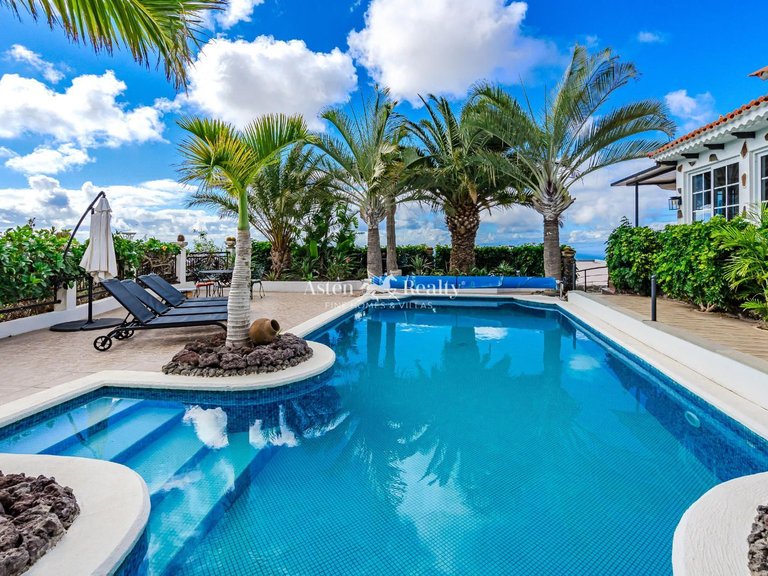 Villa for Sale in Adeje, Tenerife 40