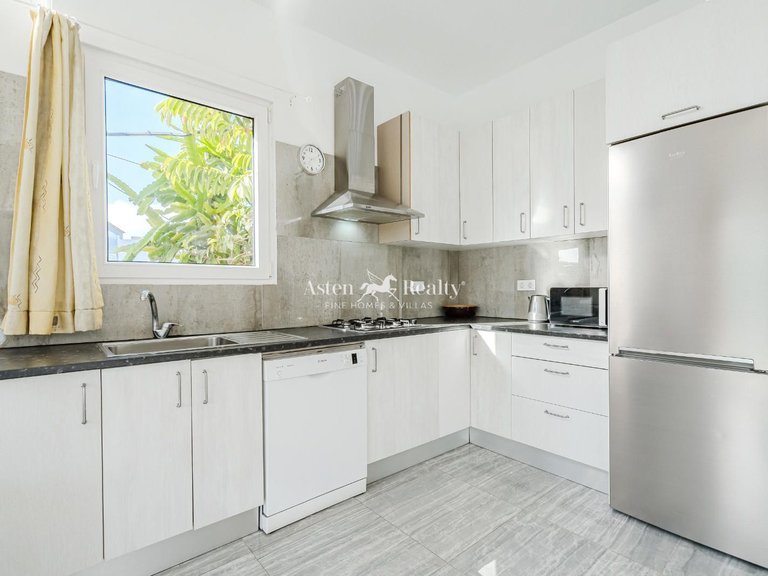 Villa for Sale in Arona, Tenerife 3