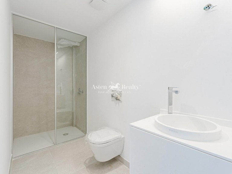 Villa for Sale in San Eugenio Alto, Tenerife 29