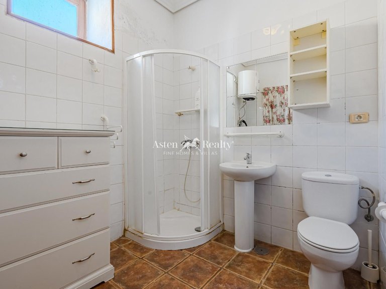 Villa for Sale in El Medano, Tenerife 13